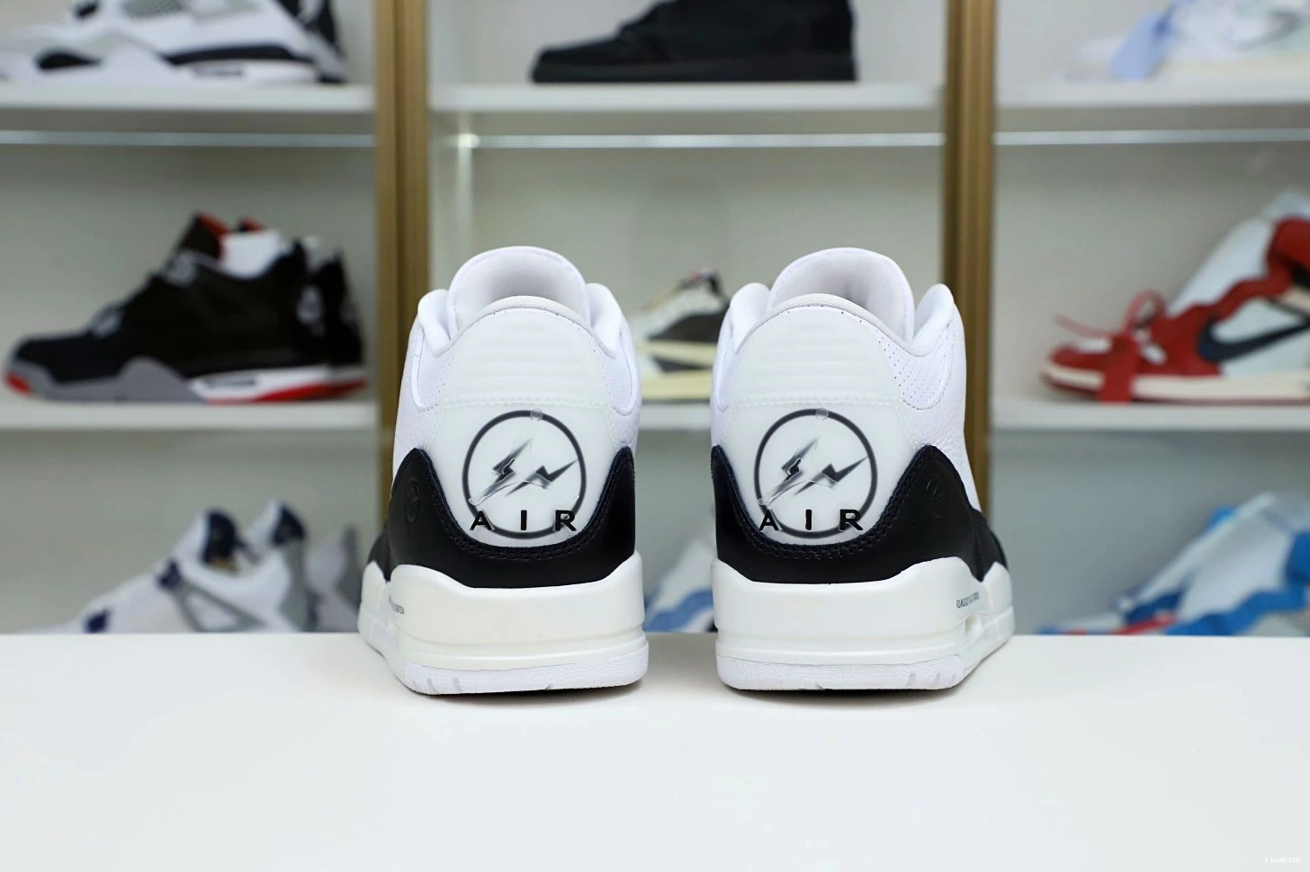JORDAN X 'WHITE' SP DESIGN FRAGMENT 3 RETRO AIR 0823